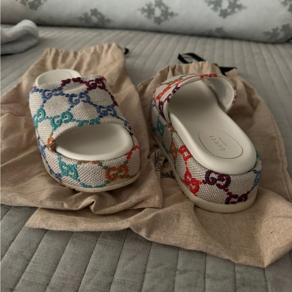 Gucci multicolor GG slide size 7.5.